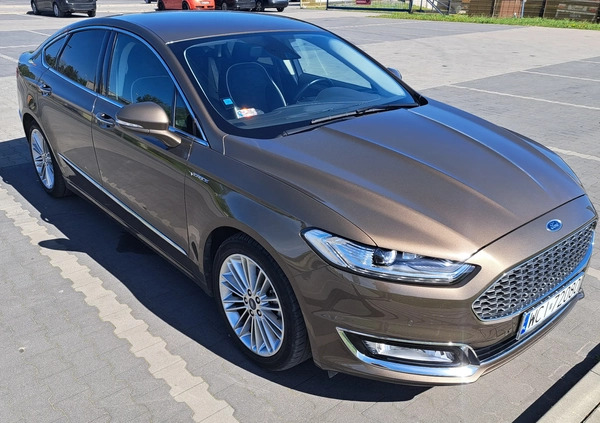 Ford Mondeo cena 87900 przebieg: 71800, rok produkcji 2018 z Ciechanów małe 56